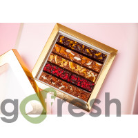 Batonașe din ciocolată belgiană cu nuci și fructe liofilizate 150g Batonașe din ciocolată belgiană cu nuci și fructe liofilizate 150g